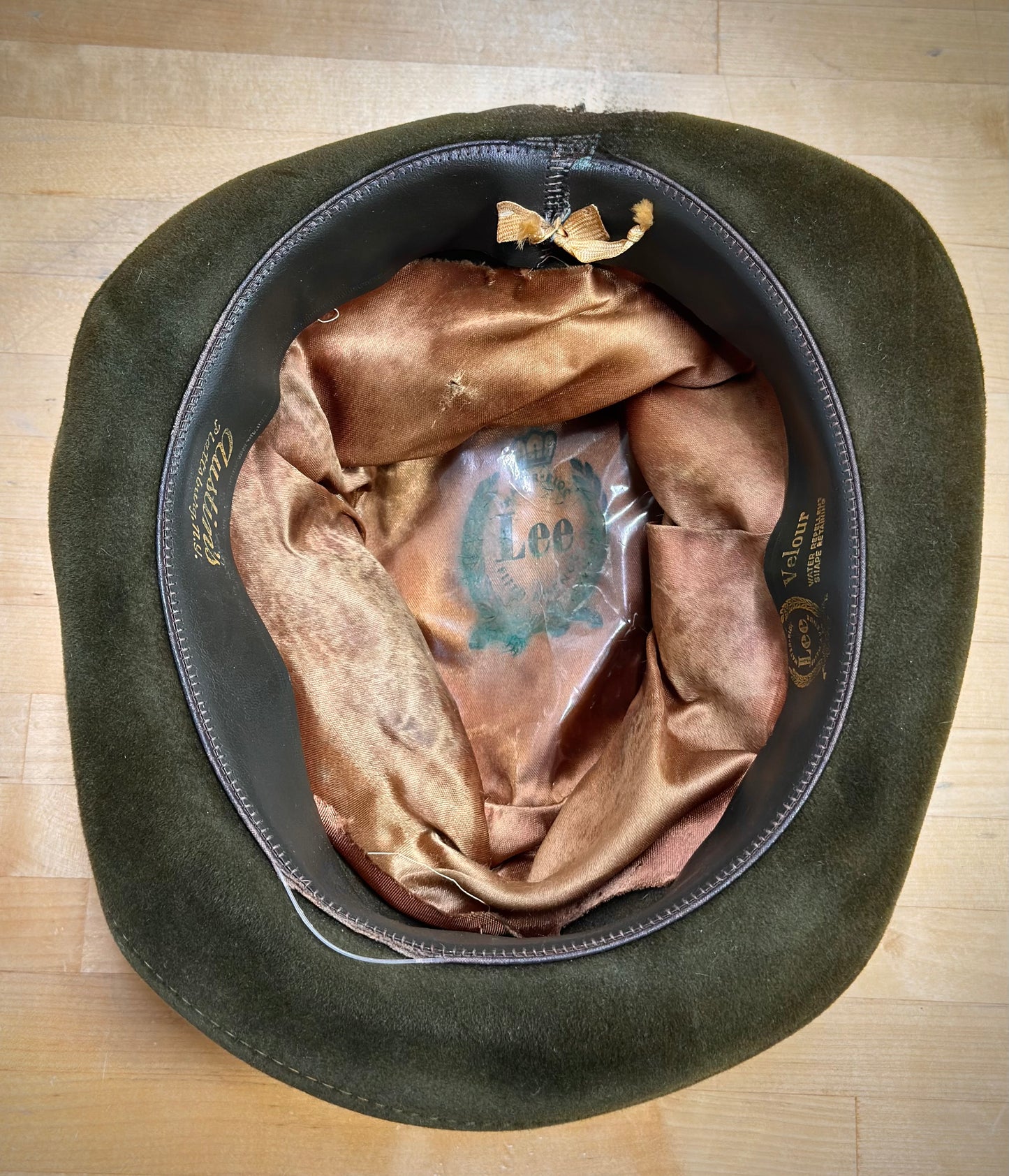Inner view of vintage Lee Fifth Avenue Fedora