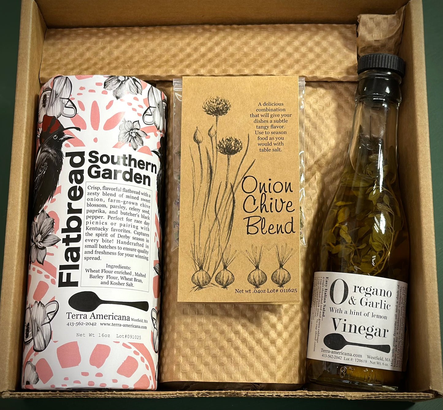 Bountiful Bread - Gourmet Garden Flatbread Gift Box: A Culinary Adventure