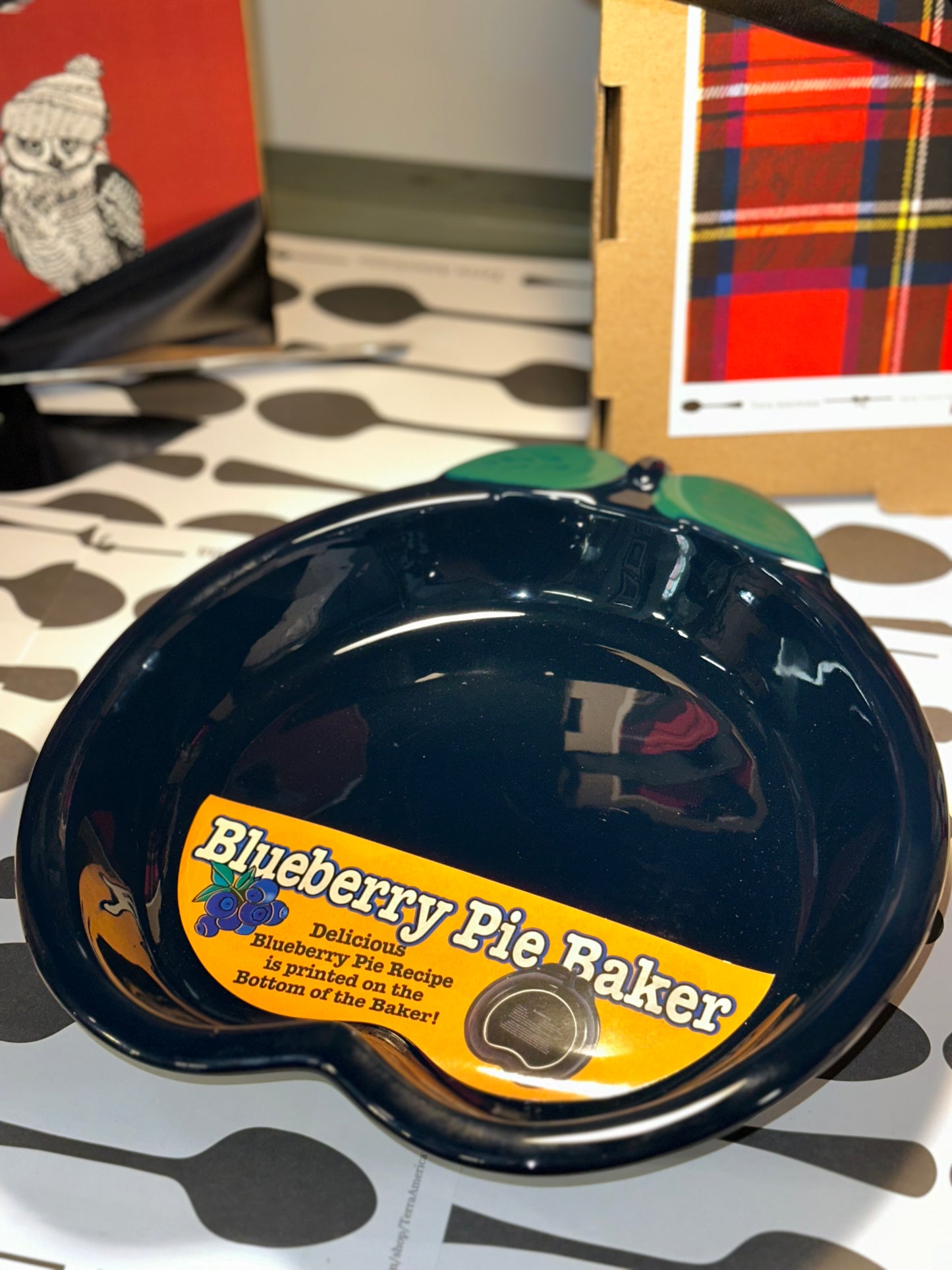 Blueberry and Pumpkin Pie Ceramic Plates with a Recipes