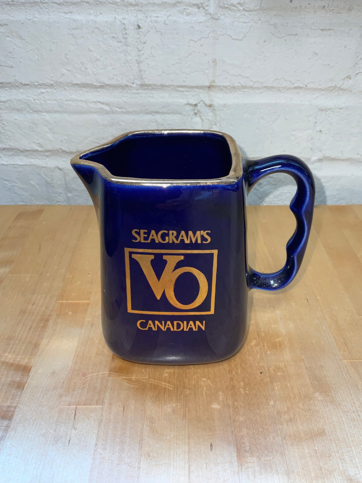 Vintage Seagram Distillers Co. Seagram’s VO Canadian Blue w/ Gold Trim Pitcher