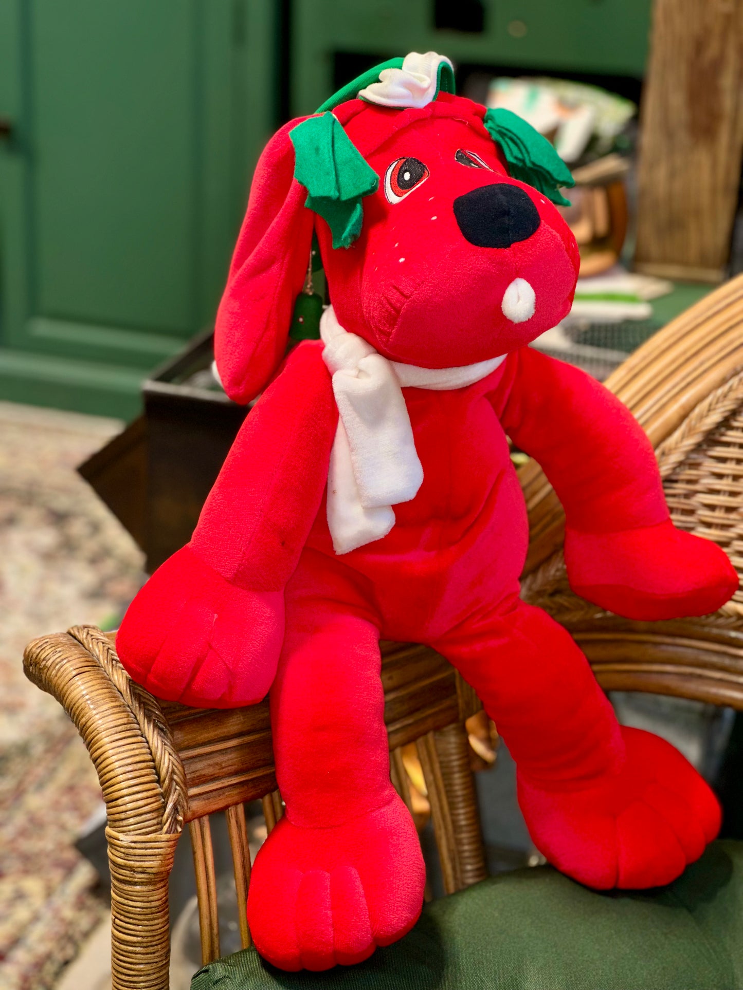 Large Clifford The Big Red Dog Christmas Plush Toy
