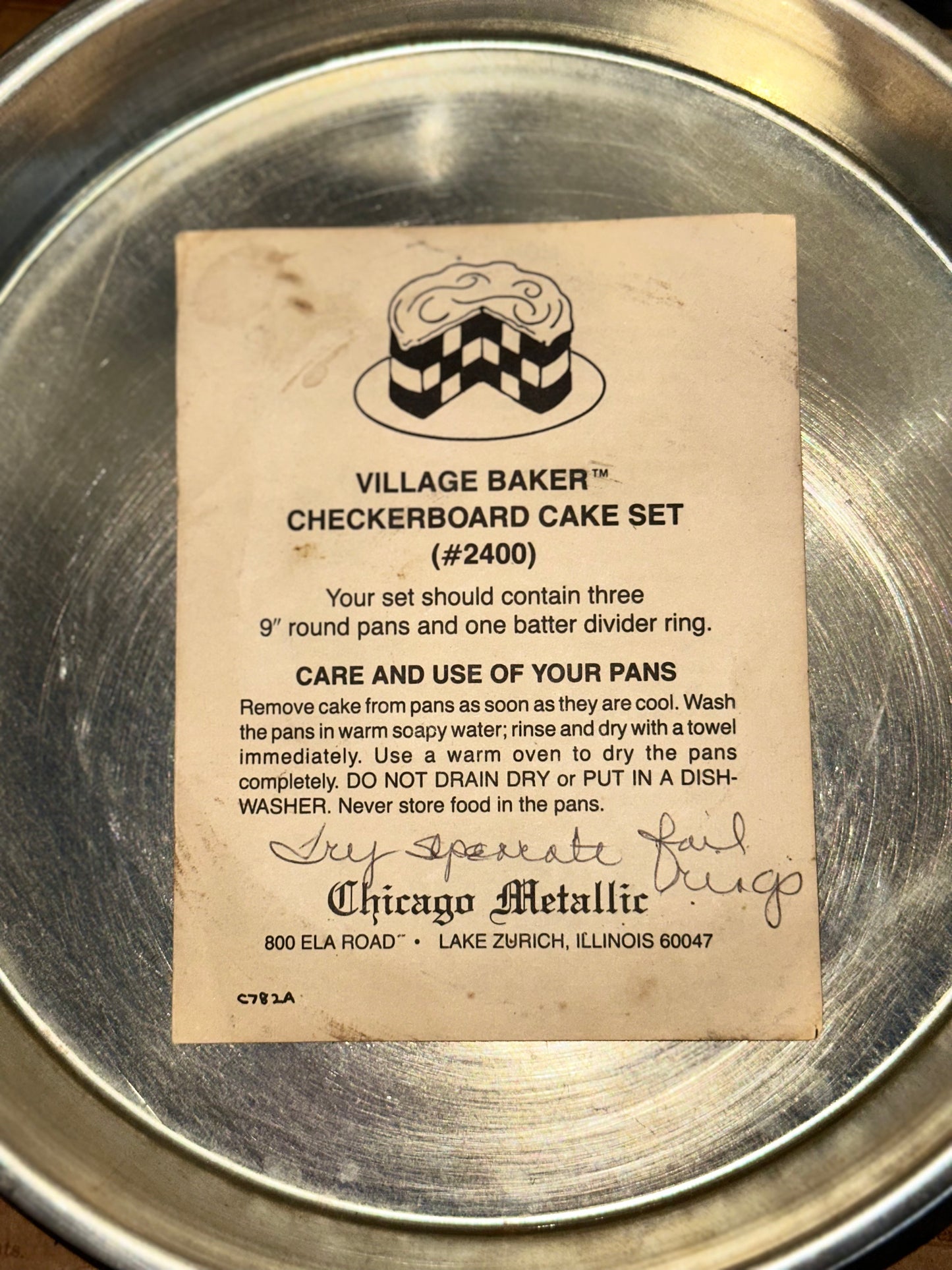 Vintage Chicago Metallic checkerboard cake set box and pans instruction