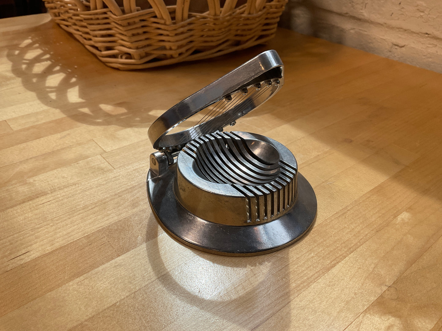 Multipurpose Stainless Steel Wire Egg Slicer