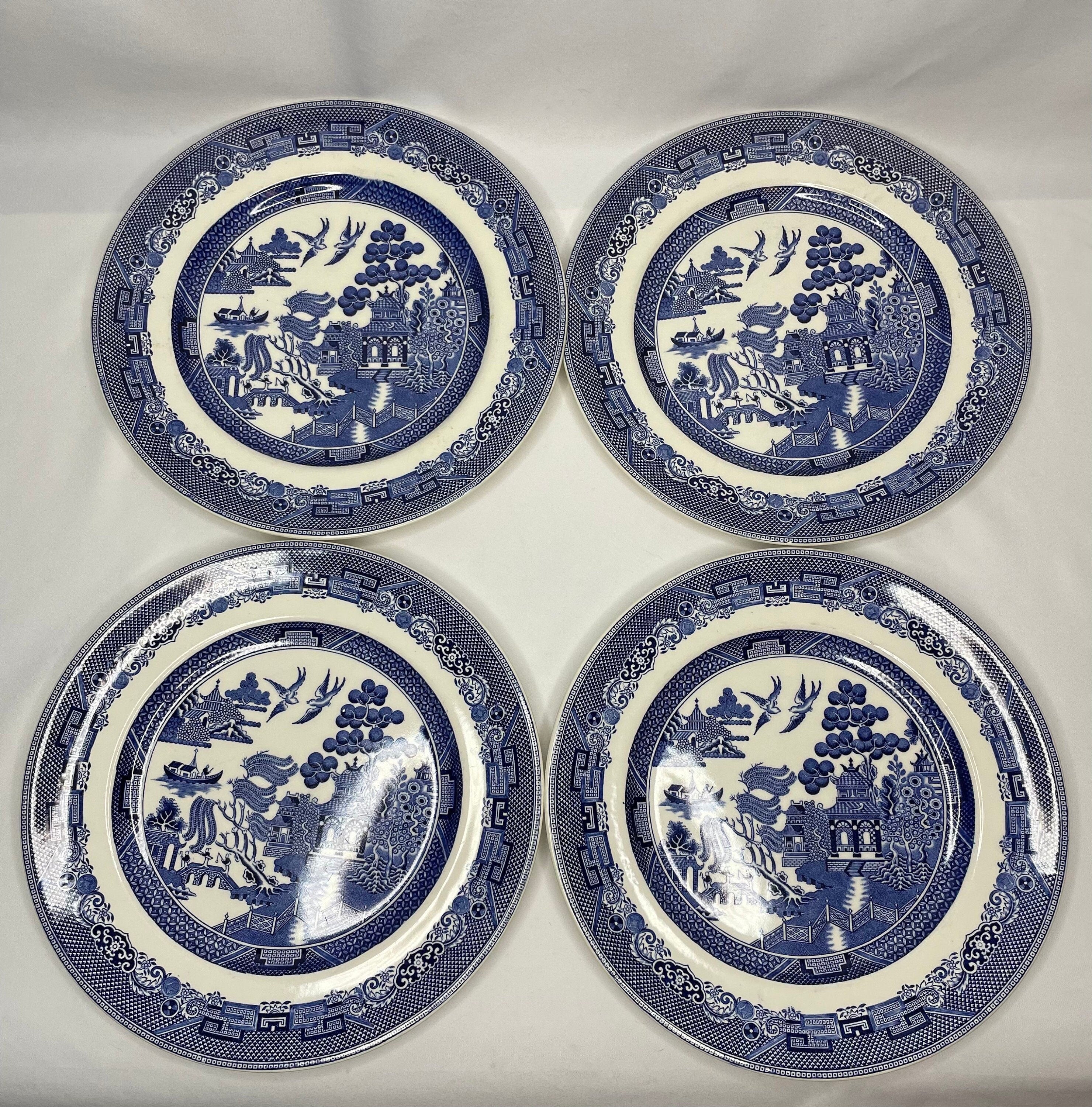 Vintage Churchill China Blue Willow Plates - Set of 3