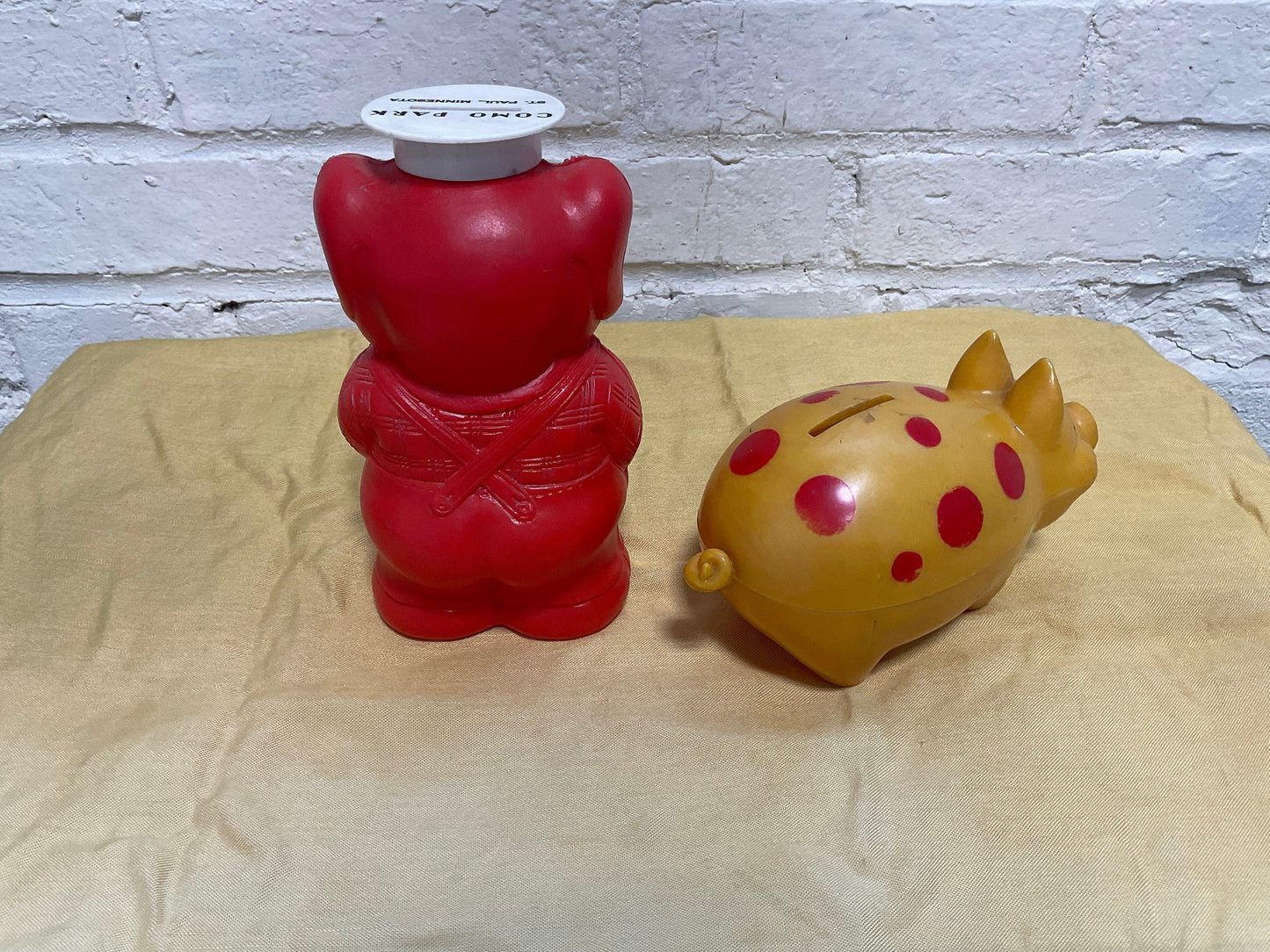 Vintage Collectable Banks