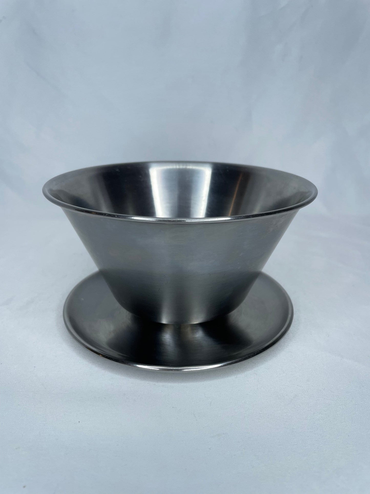 Vintage Leonard Stainless Steel Sauce/Gravy Bowl with Attached Underplate