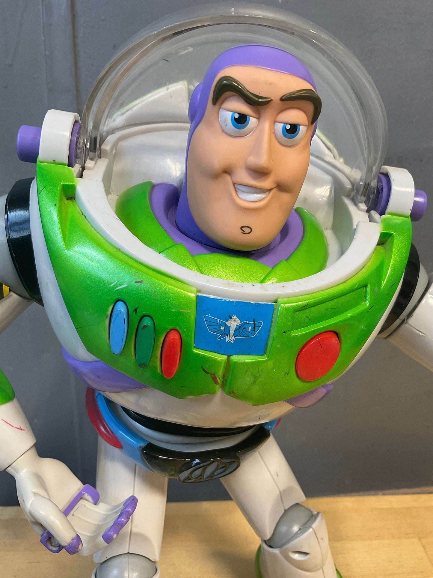 2001 Buzz Lightyear Talking Action Figure