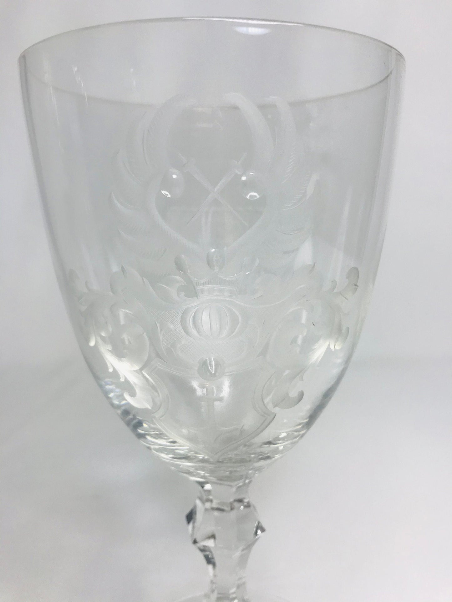 Burgverein v königstein large etched wine glass