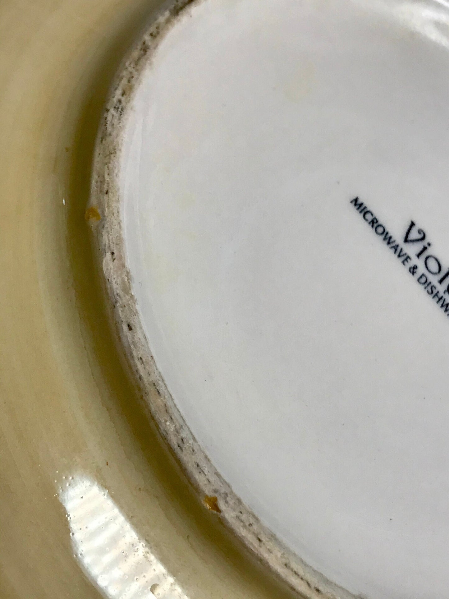 Decorative floral centerpiece past/bread/fruit/serving bowl