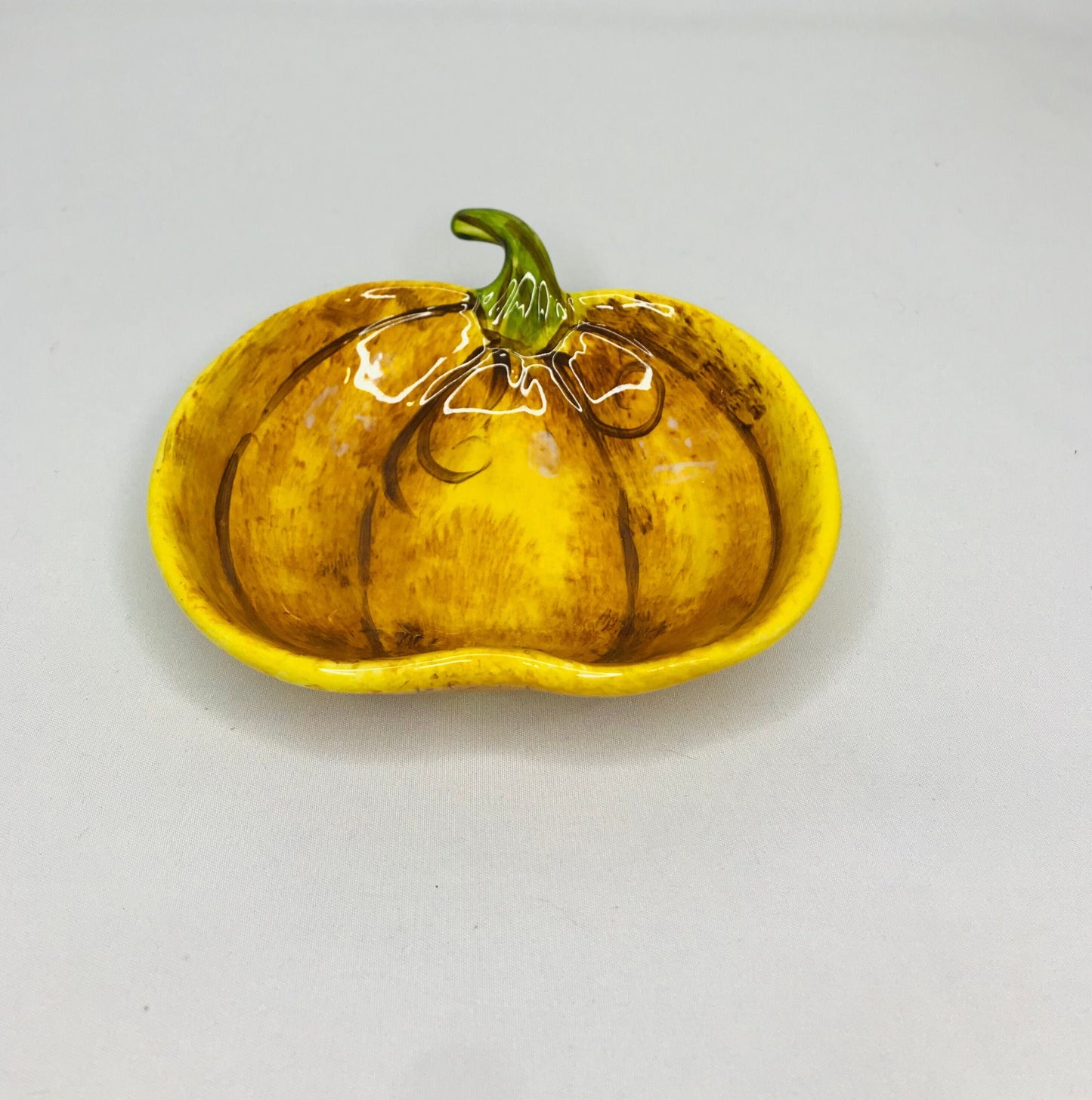 Tabletops lifetsyles charlotte hand painted pumpkin dish