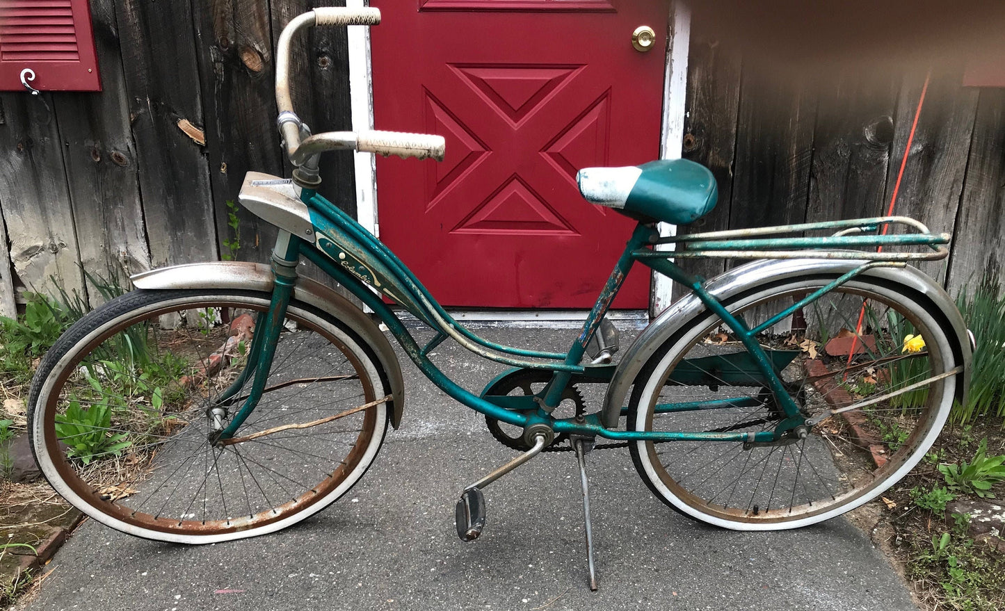 Retro 1960's Women's Columbia Firebolt Green Bike