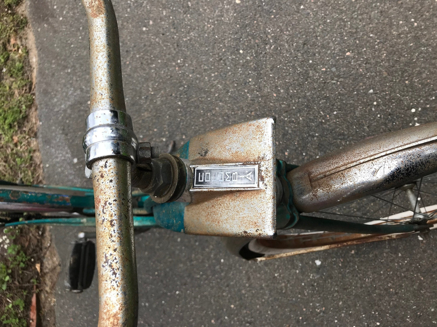 Retro 1960's Women's Columbia Firebolt Green Bike