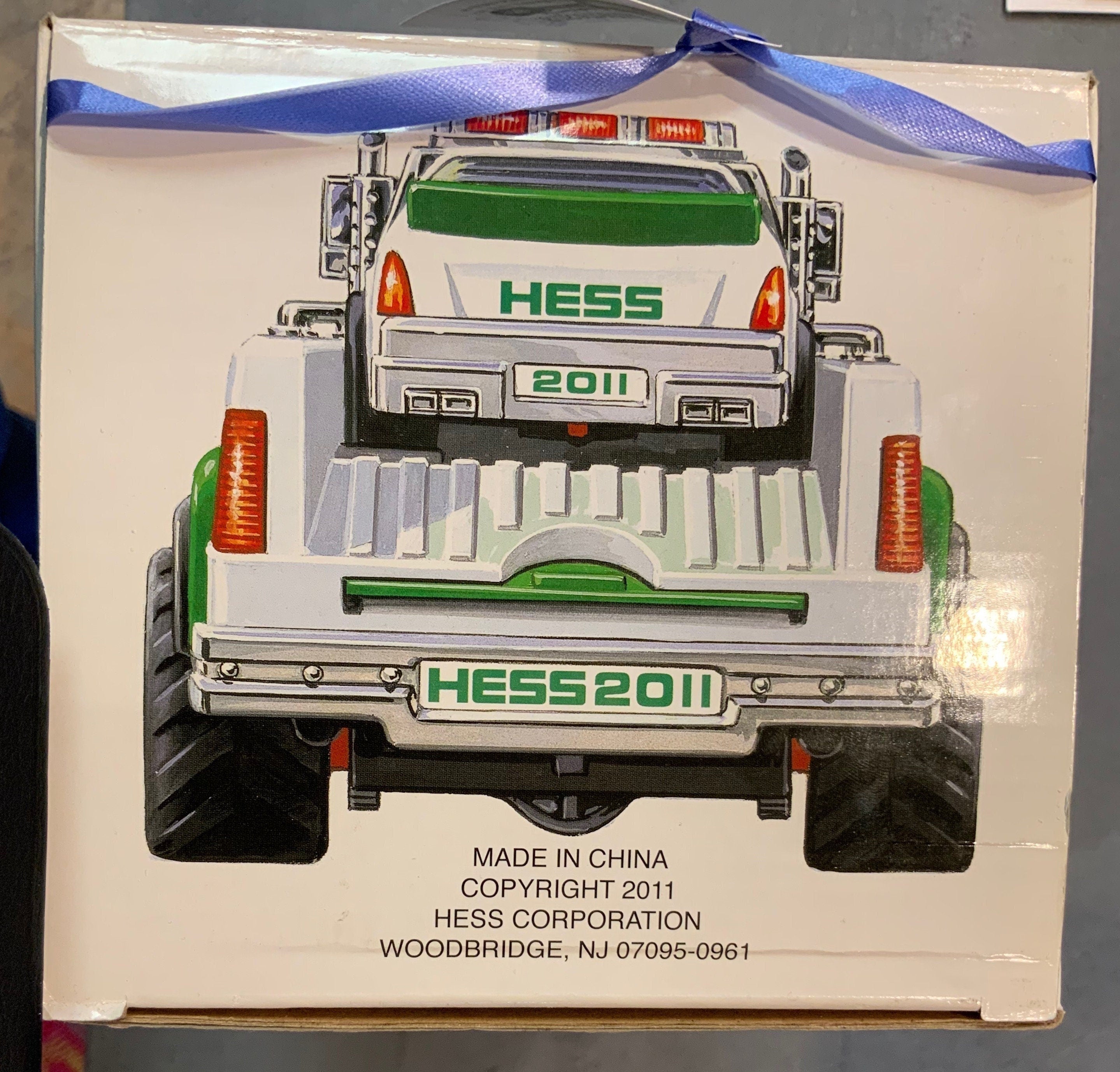 2010 s HESS Trucks and Cars Christmas Collectibles Terra Americana