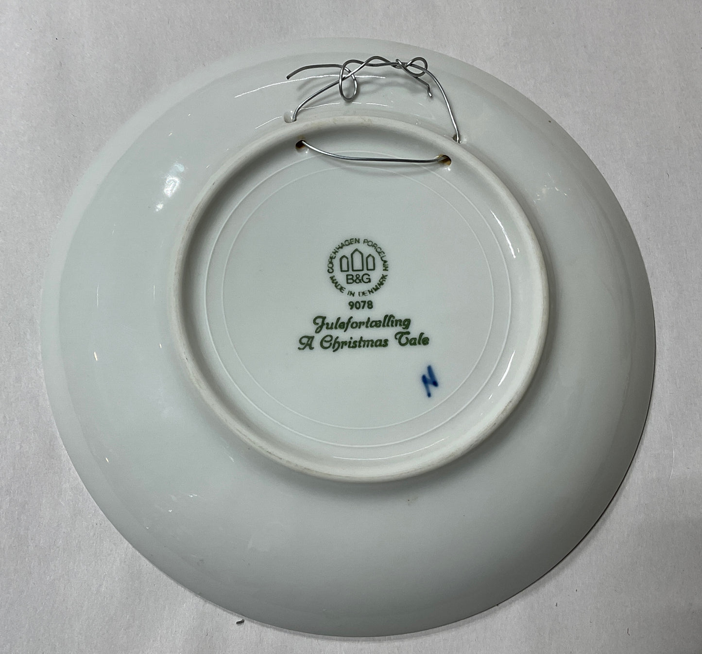 Vintage B&G Copenhagen porcelain Jule After plates