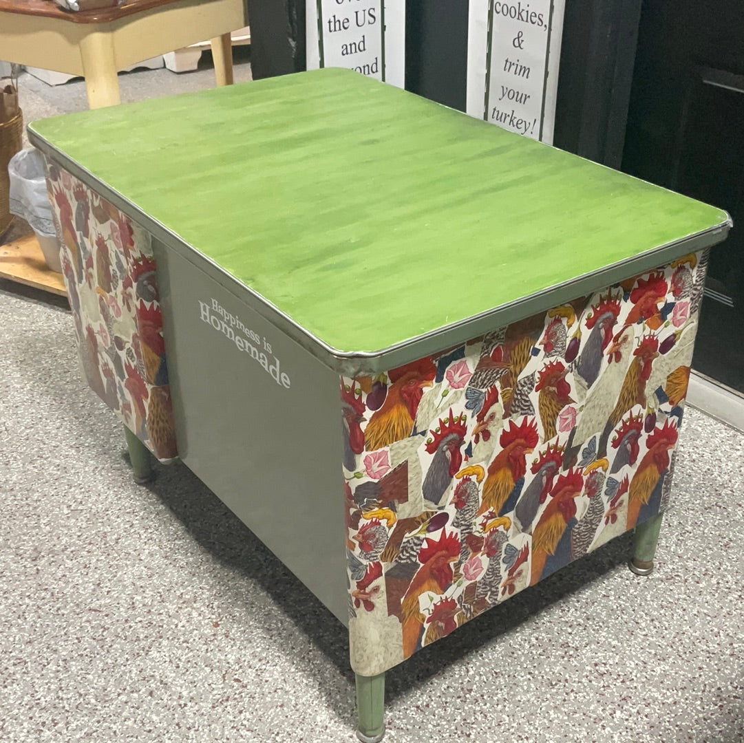 Industrial Steel-case Single Pedestal Metal Tanker Desk Collection