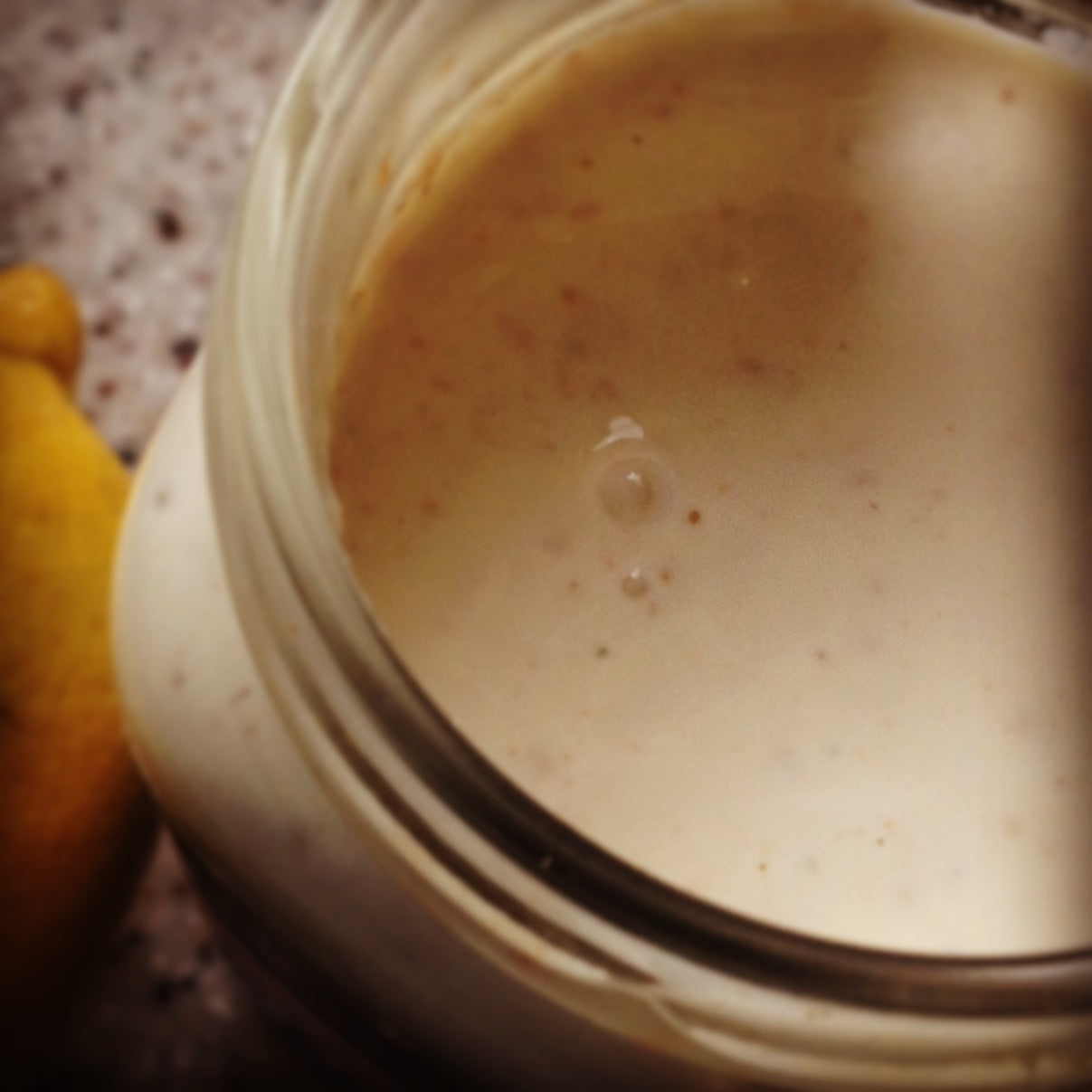 Paula Deen's Famous Mayonnaise Recipe: Creamy, Tangy, and Perfect for Sandwiches and Dips