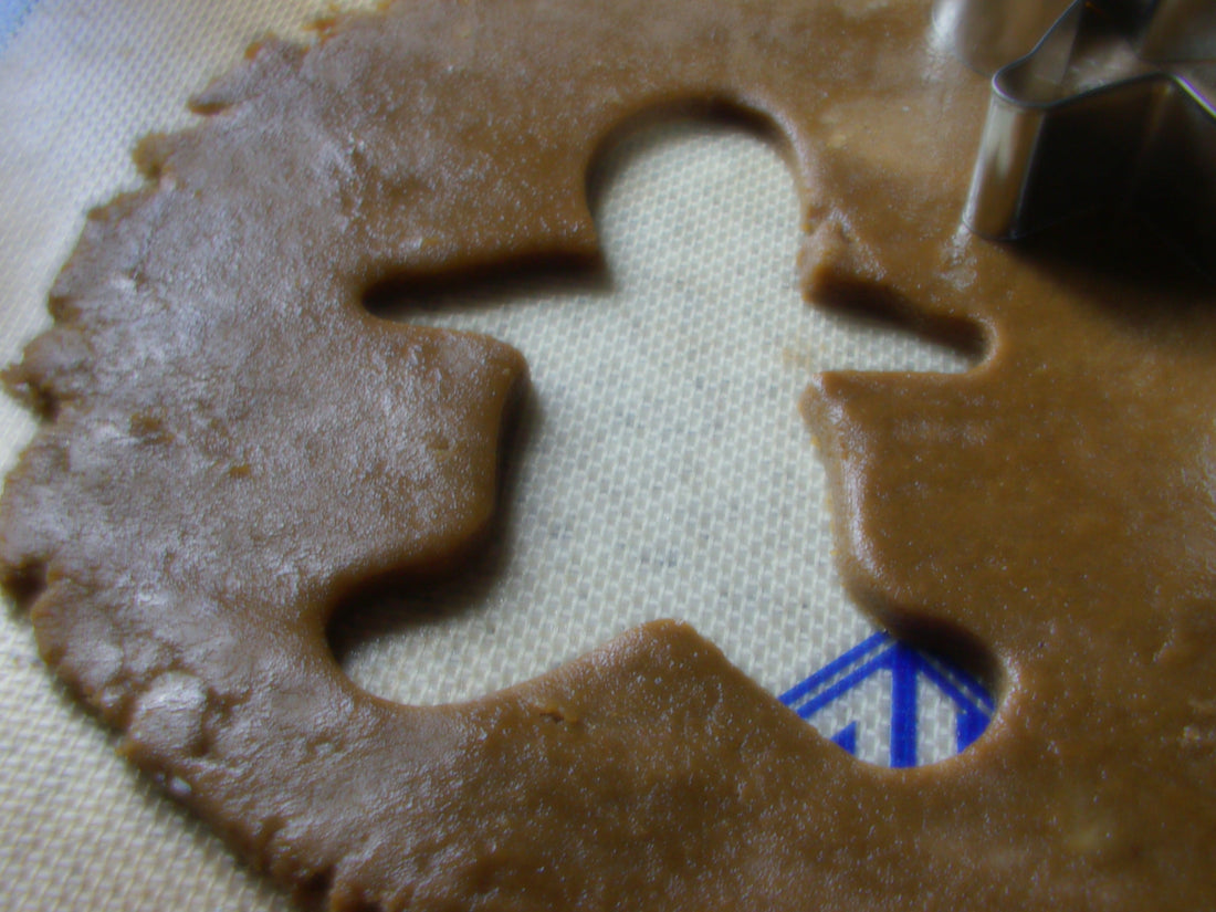 Spice Up Your Holidays with This Easy Gingerbread Cookie Recipe