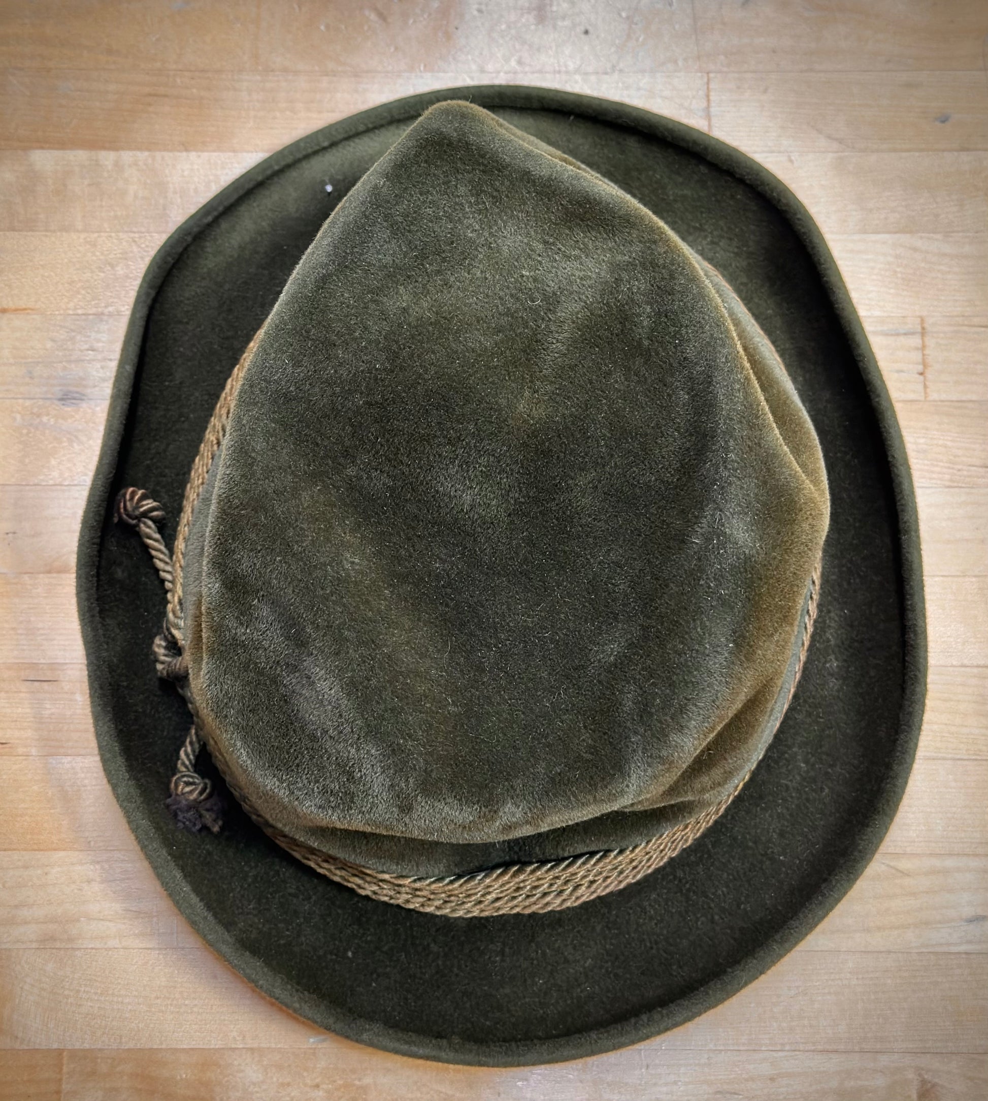 Top view of vintage Lee Fifth Avenue Fedora