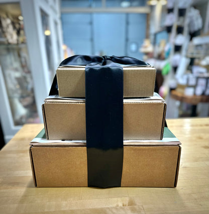 Old World Collection - Deluxe Gift Tower: A Culinary Journey Through Europe