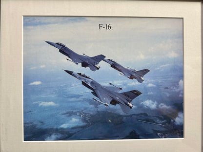 Jets (Military + Commercial) Photos