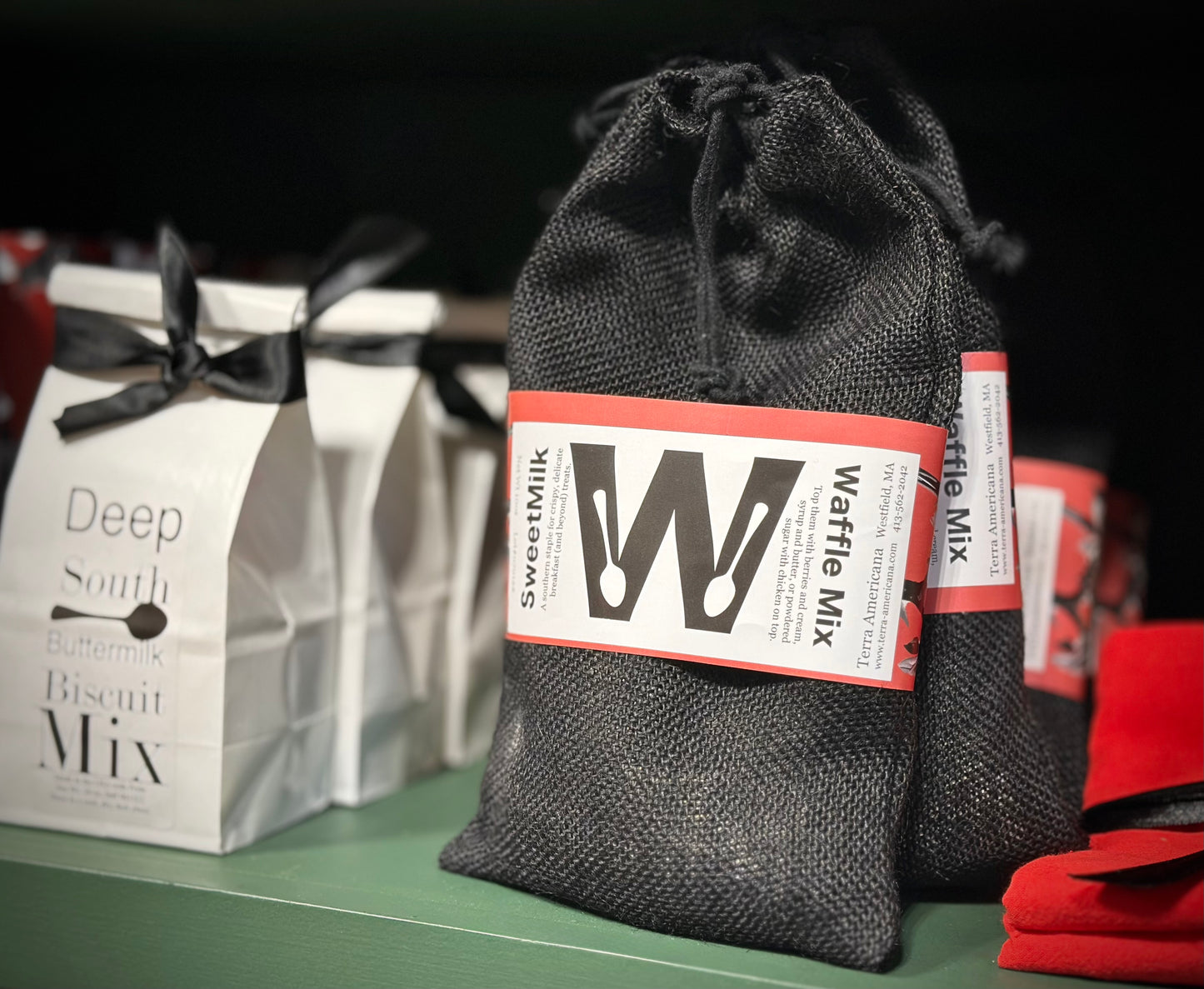 Gourmet Gingerbread & Sweet Milk Waffle Mix: Artisanal Breakfast Delight