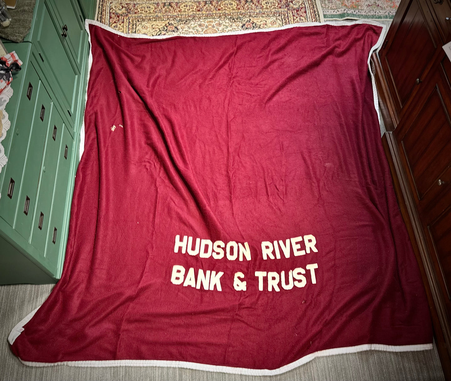 Vintage Hudson River Bank & Trust blanket