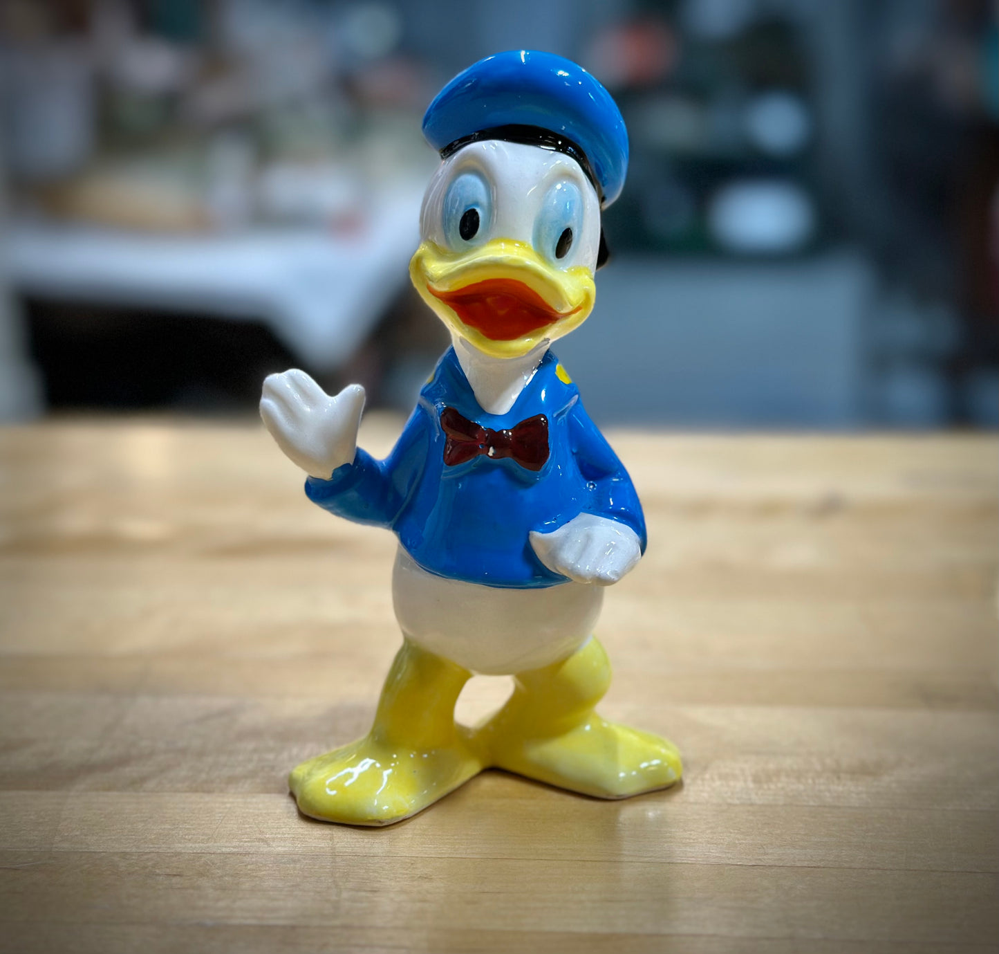 Front facing ceramic Donald Duck figurine