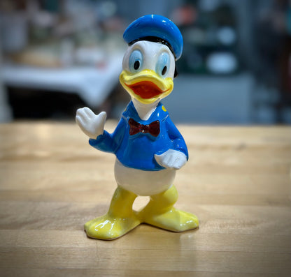 Front facing ceramic Donald Duck figurine
