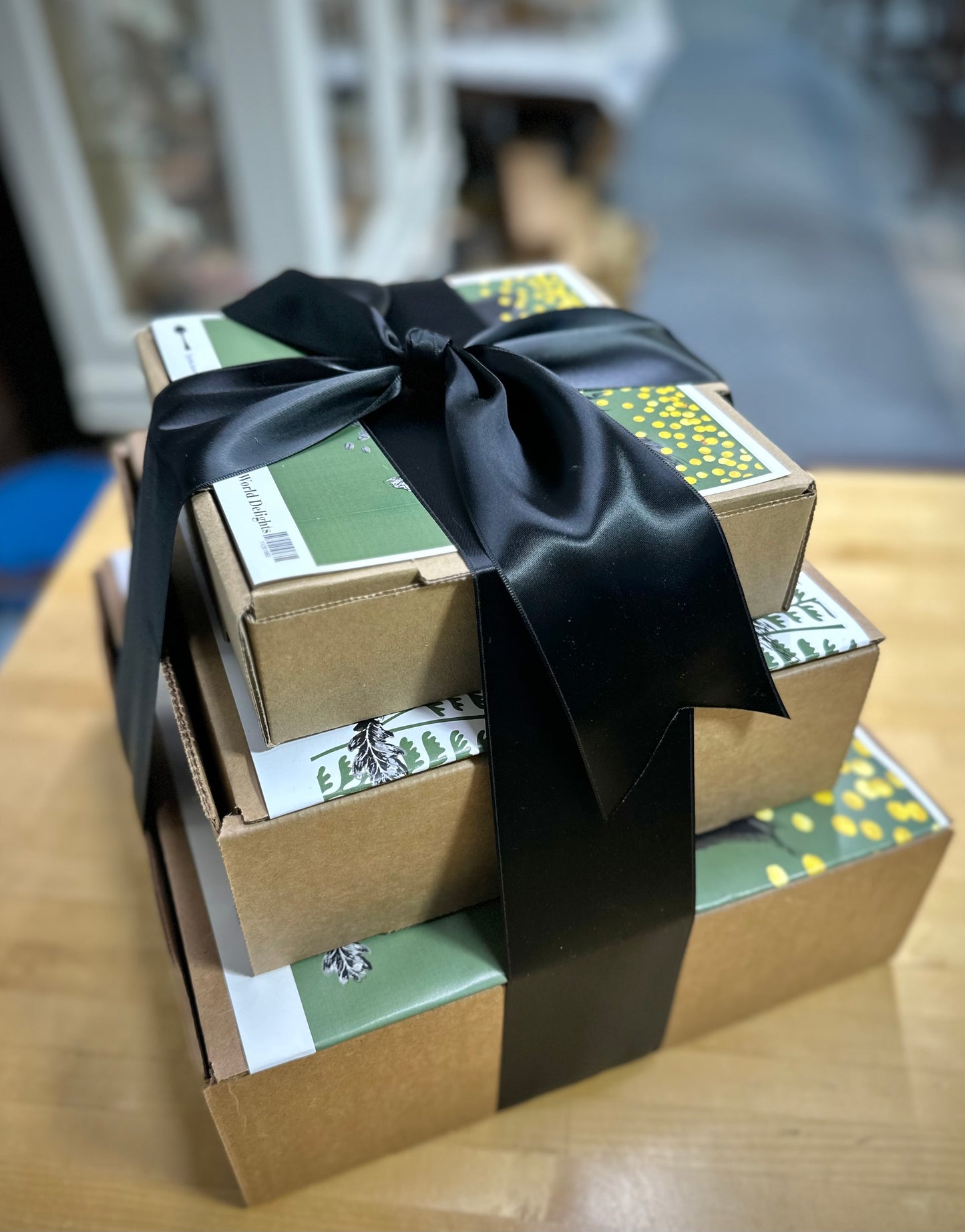 Old World Collection - Deluxe Gift Tower: A Culinary Journey Through Europe