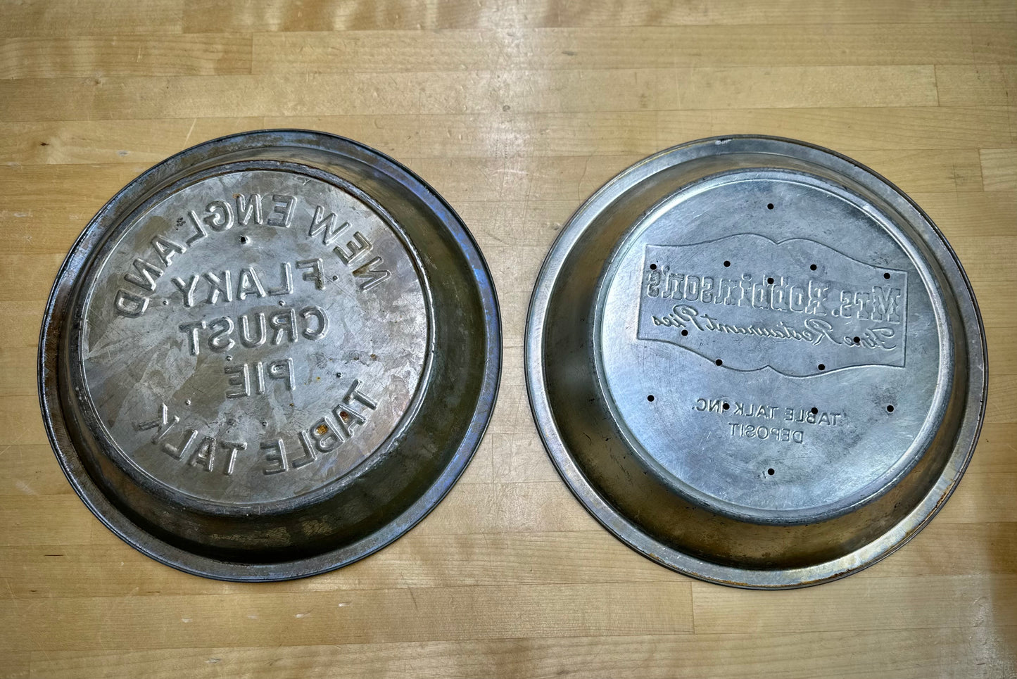 Vintage Table Talk Inc. Deposit Pie Tins