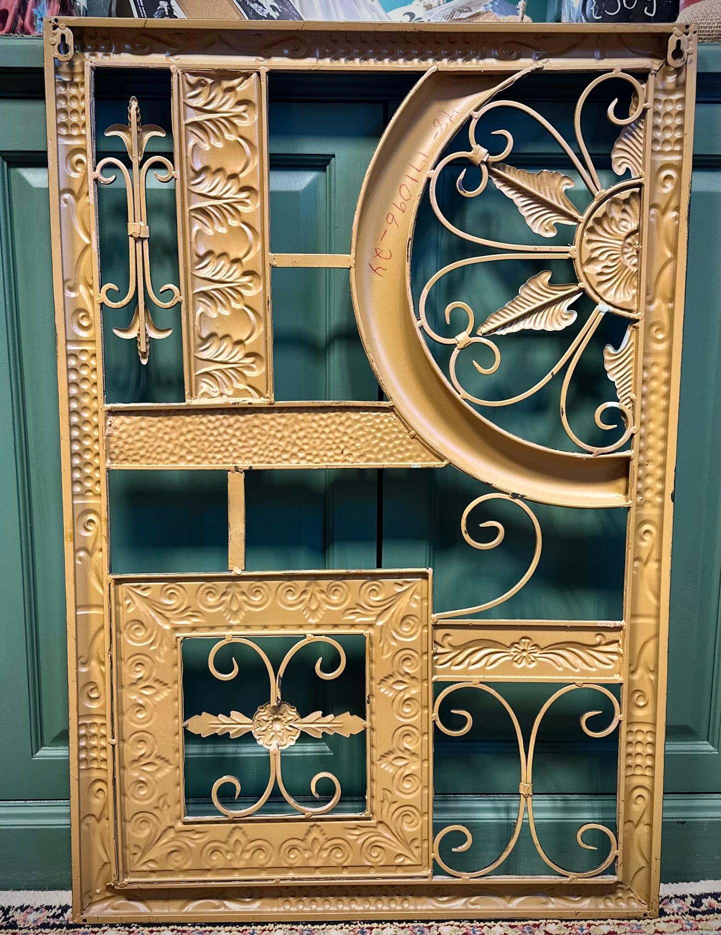 Rustic Wrought Iron Wall Decoration