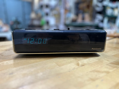 Vintage Panasonic Alarm Clock Radio