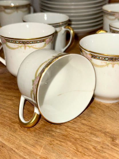 Warwick tea cup with crack visible