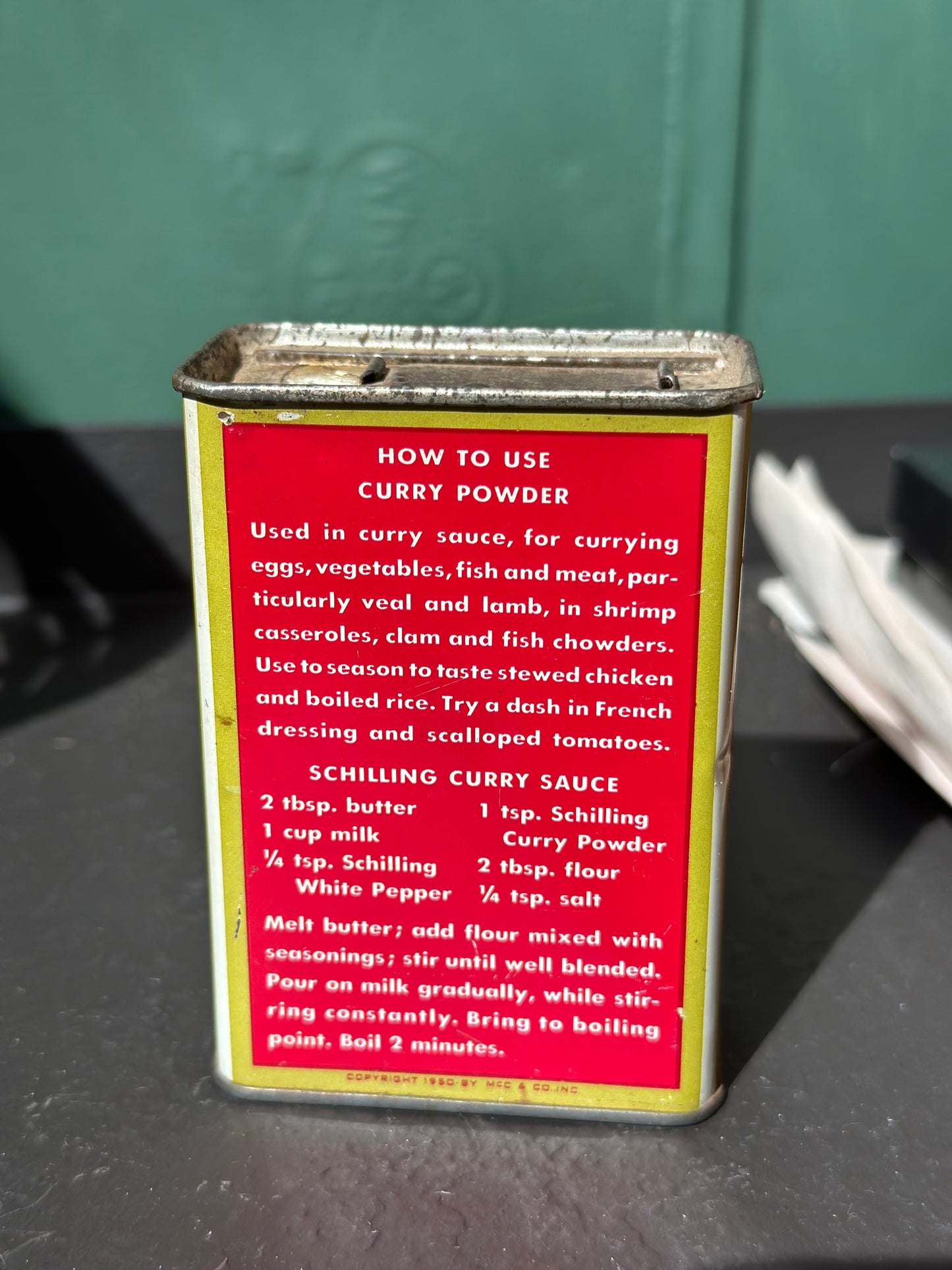 vintage schilling curry powder tin