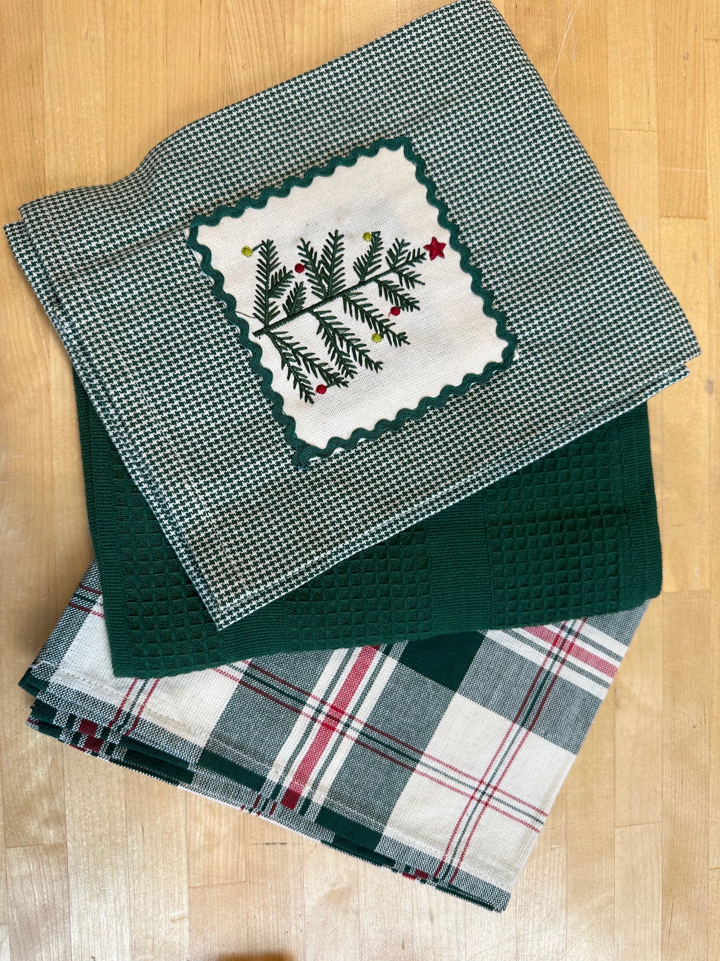 Deck the Halls with Festive Textiles: Introducing Our Holiday Linens Collection