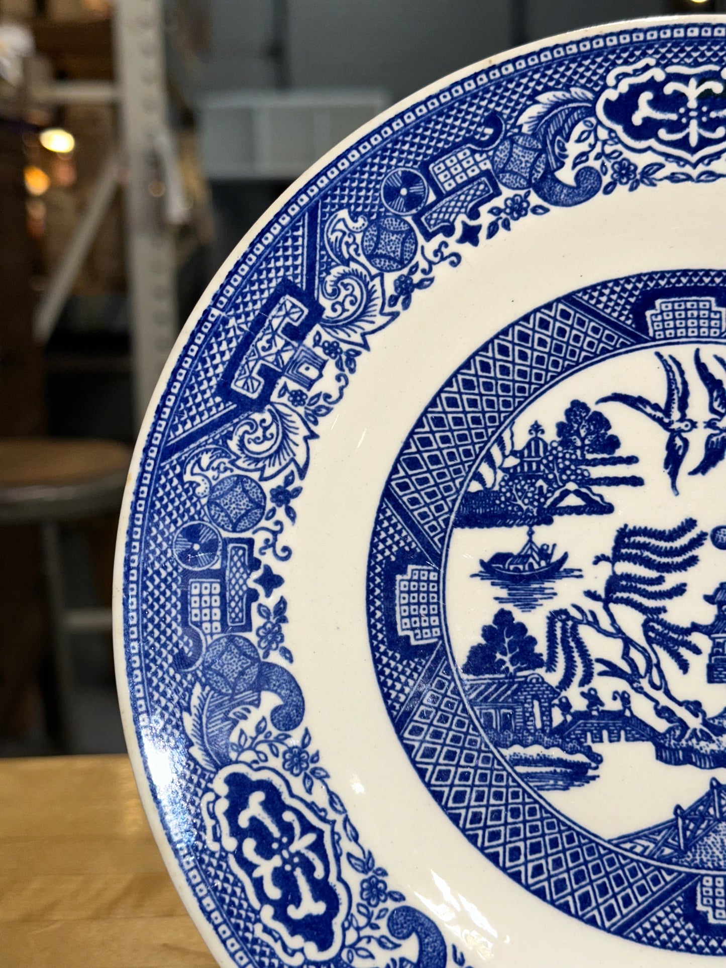 Exquisite Vintage Blue Willow Ware Plates - a Timeless Collectible