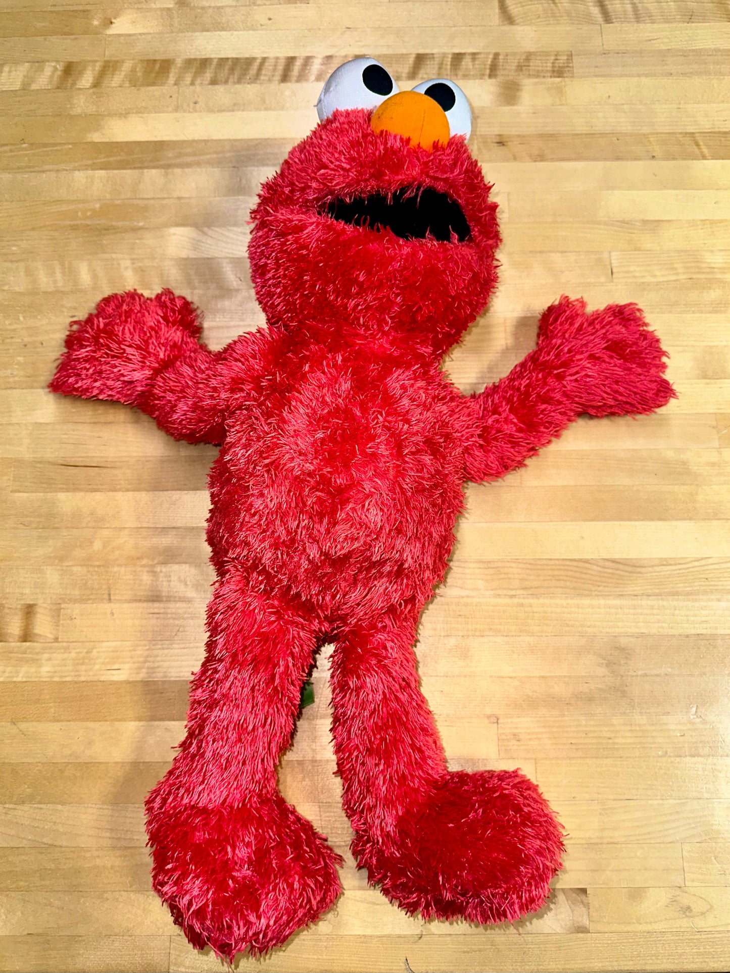 GUND Sesame Street Elmo Plush Toy 2019 Edition