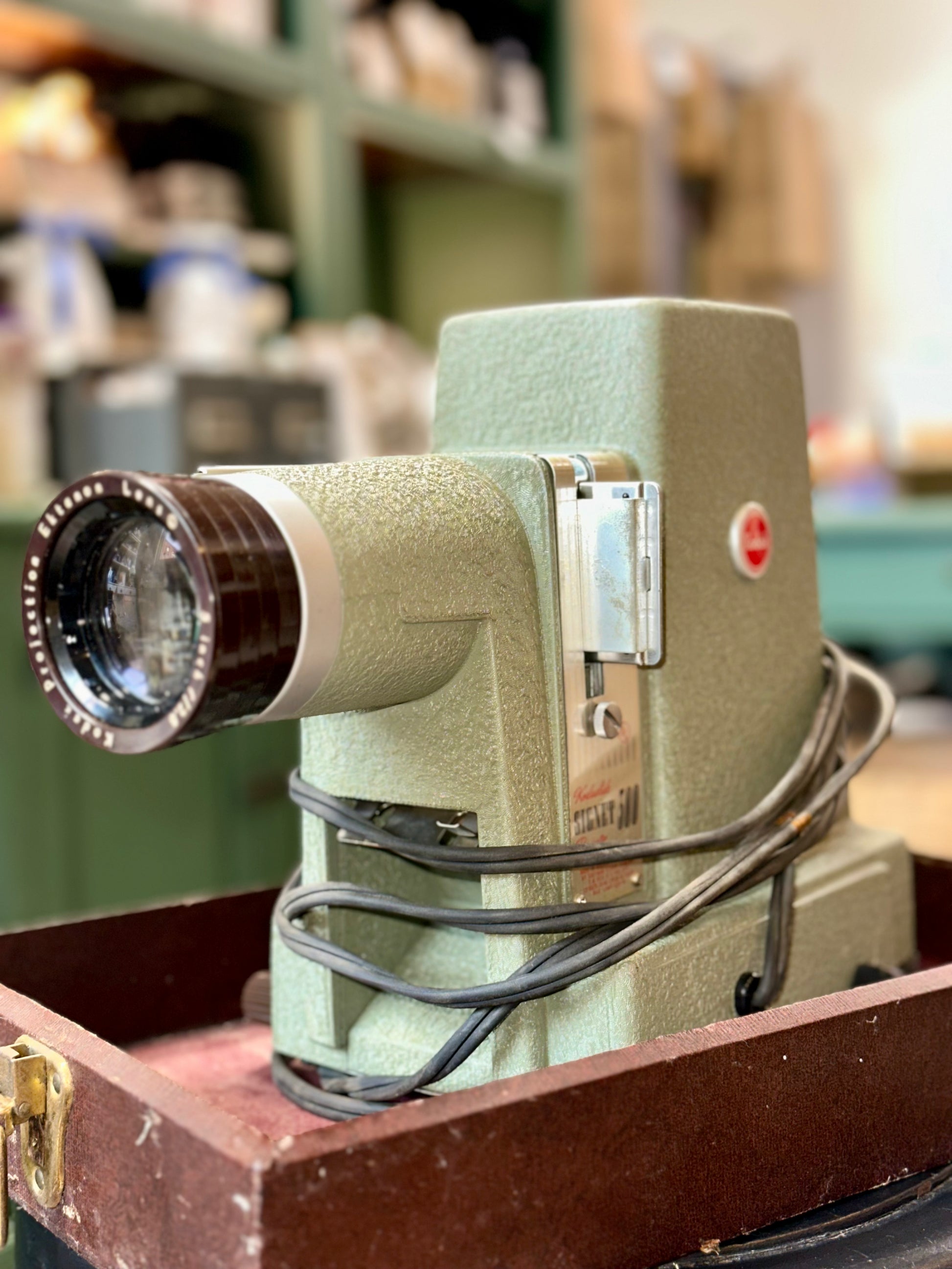 1950s Kodak Signet 300 Model Slide Projector With The Original 1950s Kodak Signet 300 Model Slide Projector With The Original