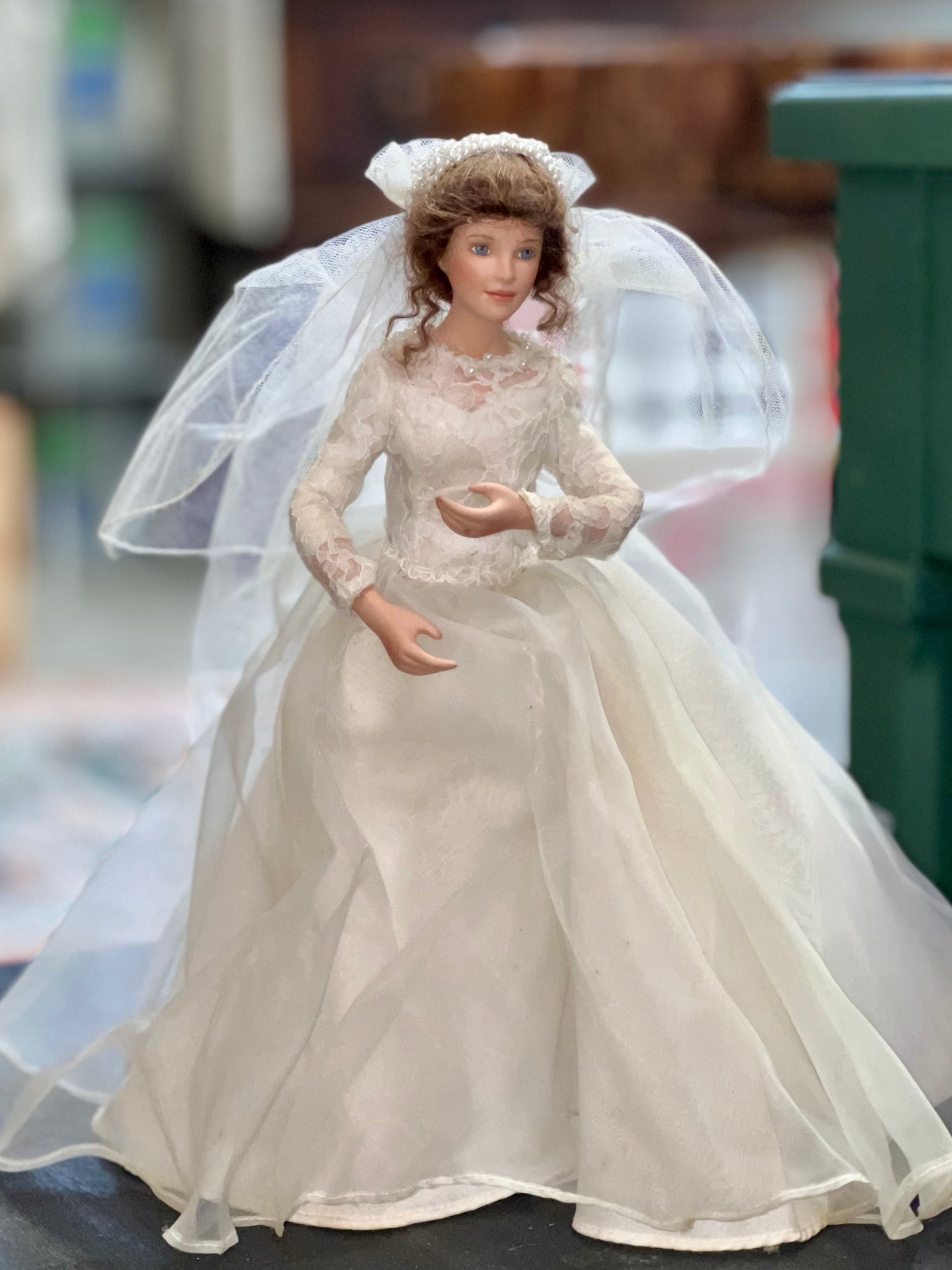 Vintage Porcelain Bride Dolls – Terra Americana