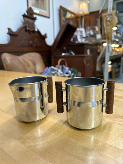 Mid Century Westinghouse Sugar and Creamer Set of 2