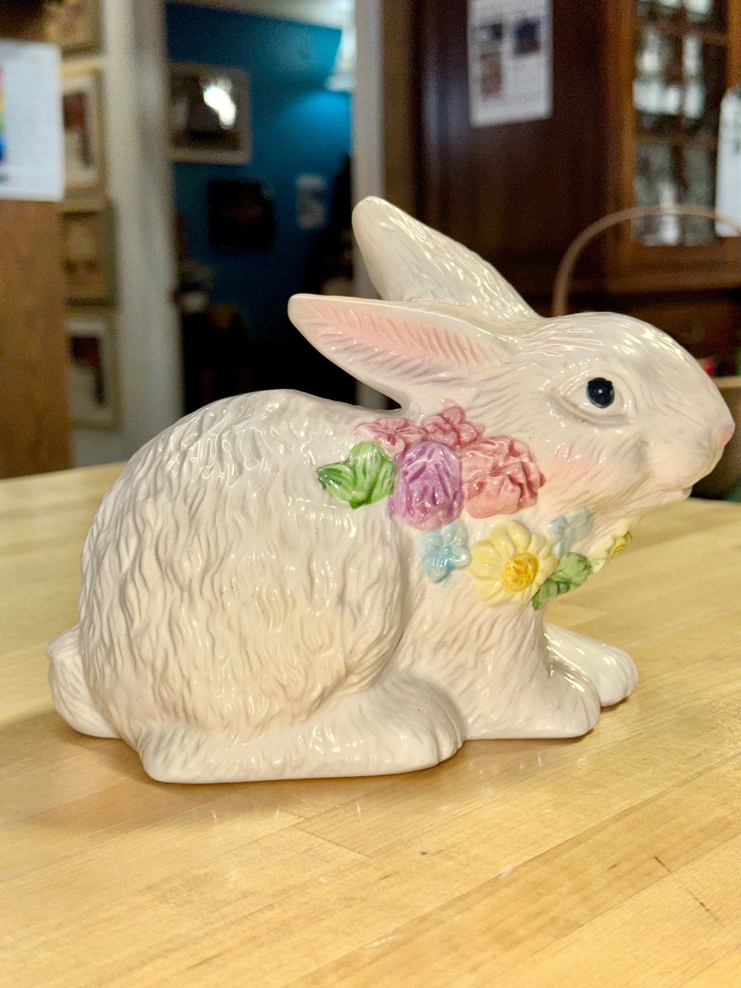 Easter White Flowery Bunny/Rabbit Ceramic Figurine