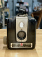 Kodak Classics: The 1950s Brownie Hawkeye & 1960s Instamatic 304 – Icons of a Golden Age in Photography