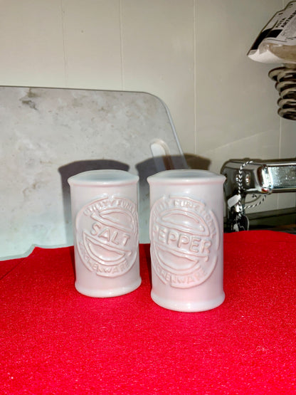 Vintage Salt & Pepper Shakers Kitchen Stove Ceramic Set