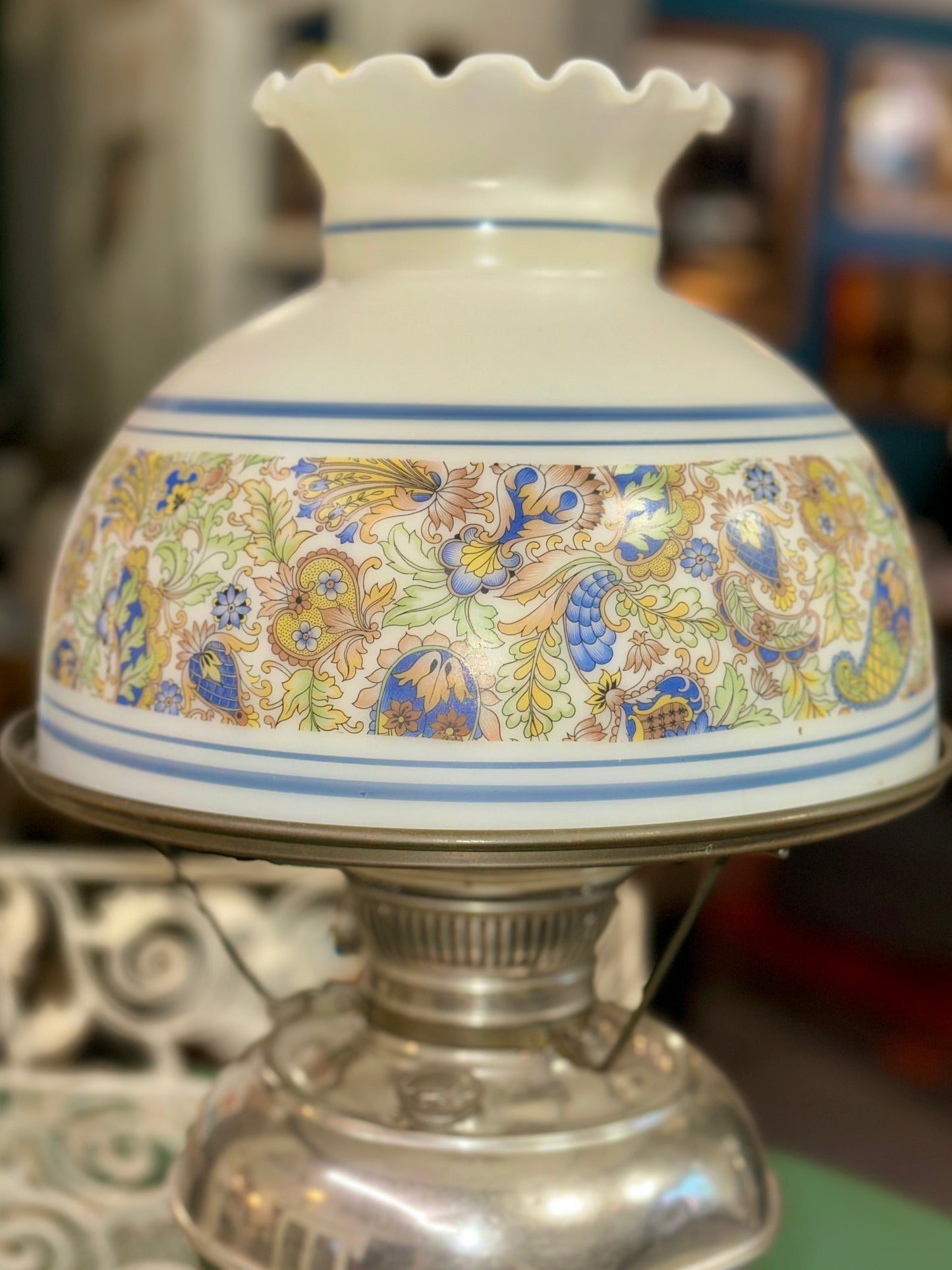 Vintage Paisley Glass Shade Student Lamp – Electrified Metal Base