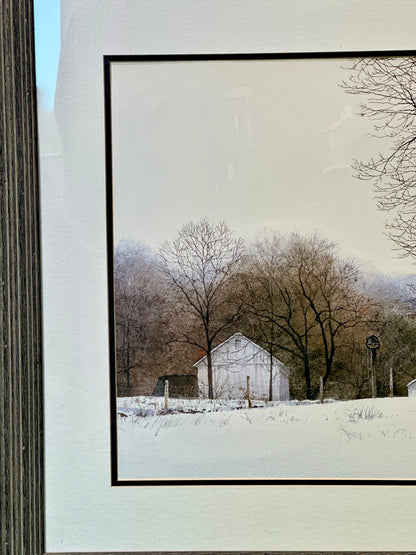 Ray Hendershot “Pennsylvania White” – Framed American Country Farm Art Print