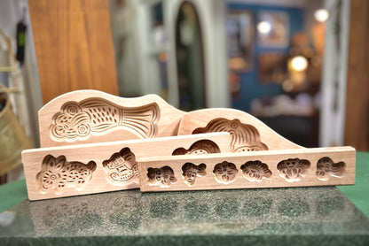 Handcrafted Wooden Cookie Press: A Taste of Tradition