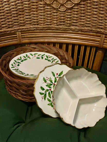 Lenox Holiday Dinnerware Set – Porcelain Plates & Serving Dish Holly & Gold Trim Collection