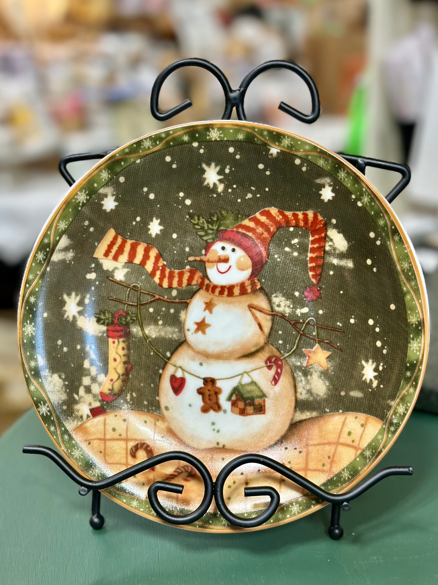 Decorative Ceramic Plate & Holder Holiday Set