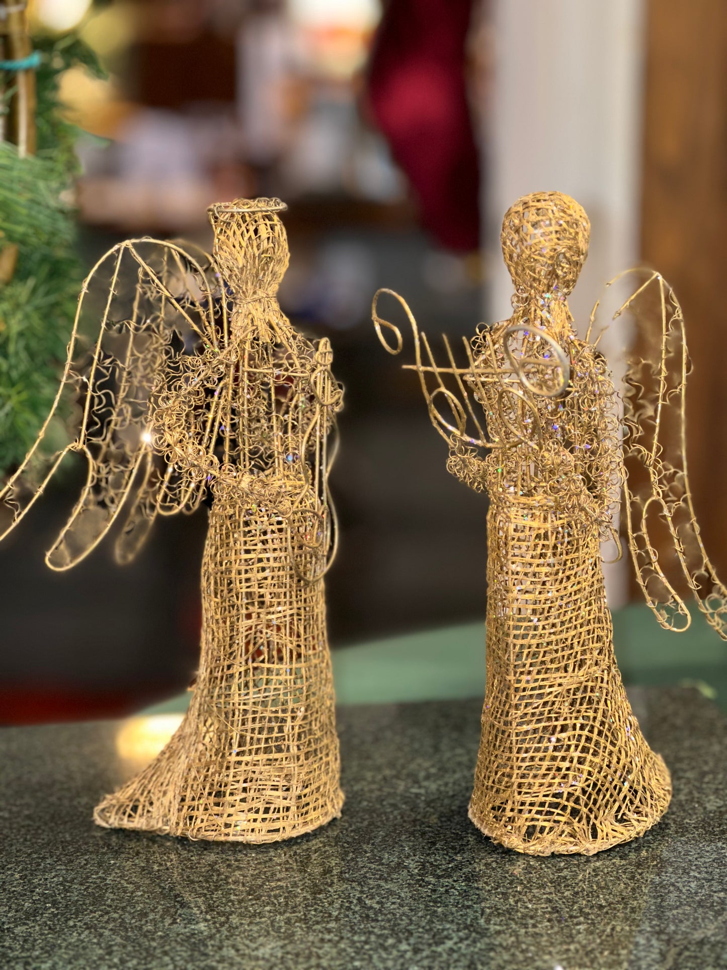 Decorative Metal Wire Angels (Set of 2)