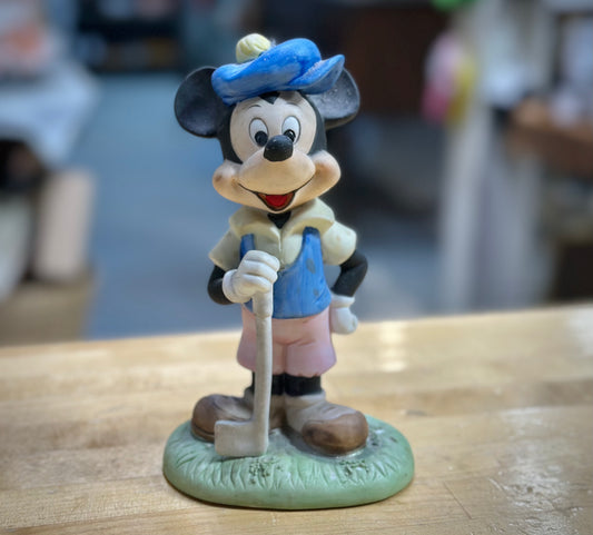 Ceramic Golfer Mickey - Embrace Vintage Charm